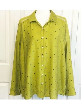 Easel Avocado Green Star Print Lace Cutout Relaxed Fit Blouse Large
